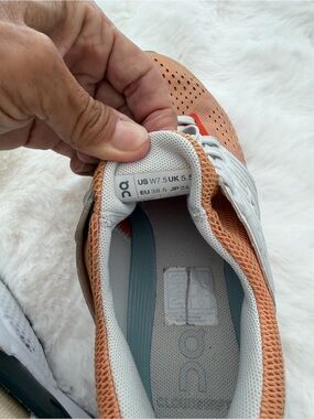 On Running Women's Cloudsurfer Athletic Shoe - Peach/White